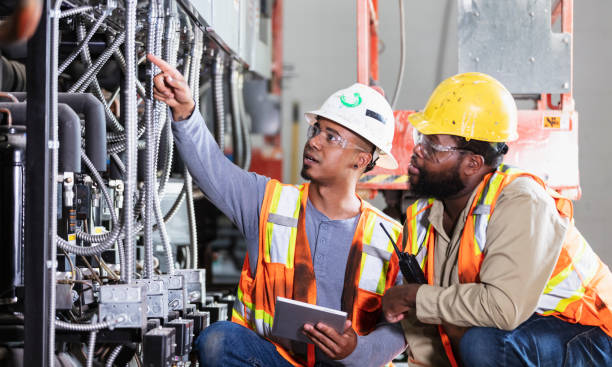 Best Commercial Electrician Services  in Kenworth, IL