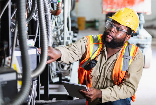 Best Emergency Electrical Repair  in Kenworth, IL